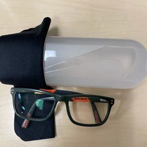 Nike youth glass frame